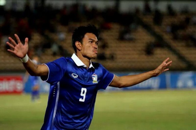 เป็นบทเรียน !! กอล์ฟ เอ่ยคำขอโทษหลังเสียแดง เกมเจ๊าปินส์