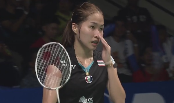 (คลิป) น้องเมย์ รัชนก กับช็อตมหัศจรรย์ แมตช์คว่ำหวังซื่อเซียน