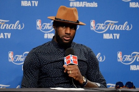 "คิงเจมส์" เซ็งไม่หาย ชวดแชมป์ NBA ลั่น!แก้ตัวปีหน้า