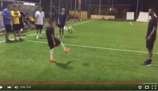 วันเดอร์คิด!! เยาวชนโรม่า วัย9ขวบ โชว์ของ เล่นเอา แอชลี่ย์ โคล ถึงกับอึ้ง (มีคลิป)