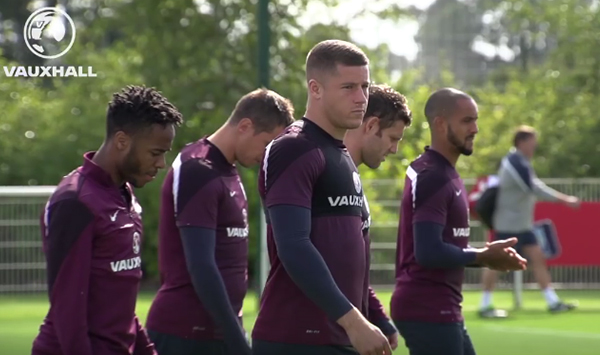 ซ้อมบอลหรือซ้อมมวย ?! เอฟเอเผยแข้งเจ็บ 4 รายถอนตัวทีมชาติเรียบร้อย