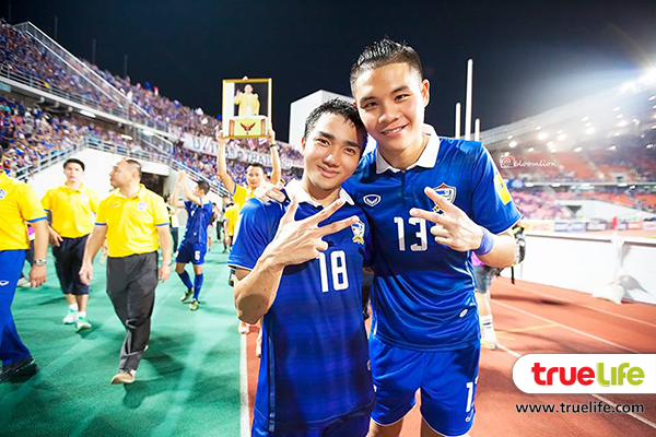 ควันหลง! ไทย 4-2 ไต้หวัน รอยยิ้มนักฟุตบอลและแฟนบอลชาวไทย