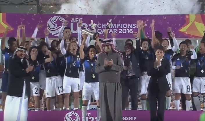 ความมันส์ระดับ 5 ดาว!! ยุ่นโดนก่อนสอง พลิกนรกแซงคว้าแชมป์เอเชีย U23 (มีคลิป)
