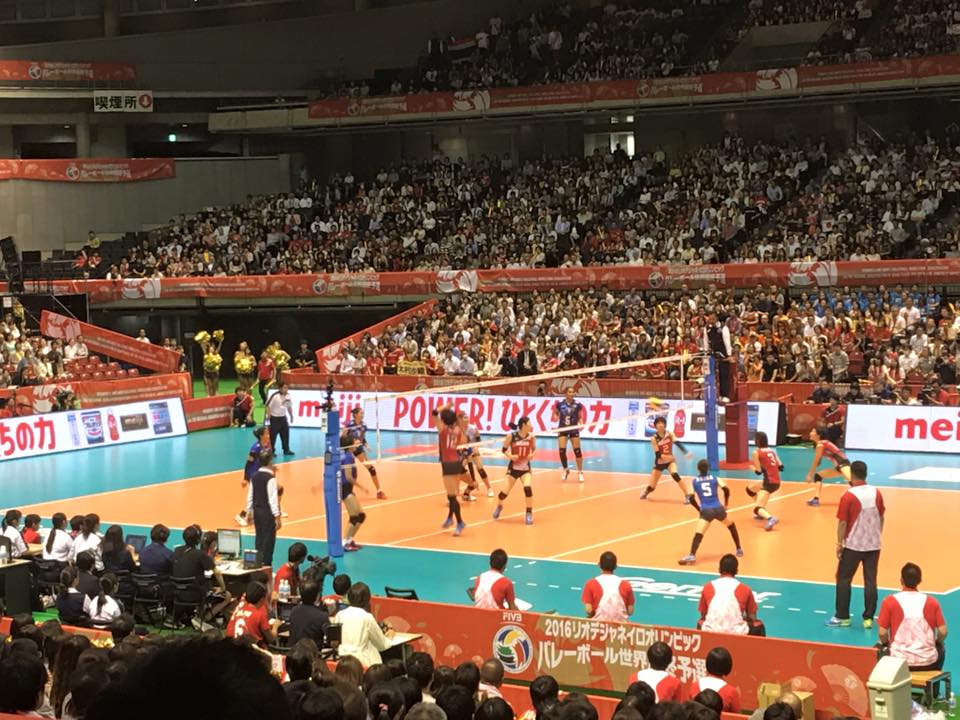 ได้ใจแฟน!! สาวไทยตบสุดมันส์ พ่ายเจ้าภาพญี่ปุ่น 2-3 เซต วอลเลย์บอลหญิง คัดเลือกโอลิมปิก 2016