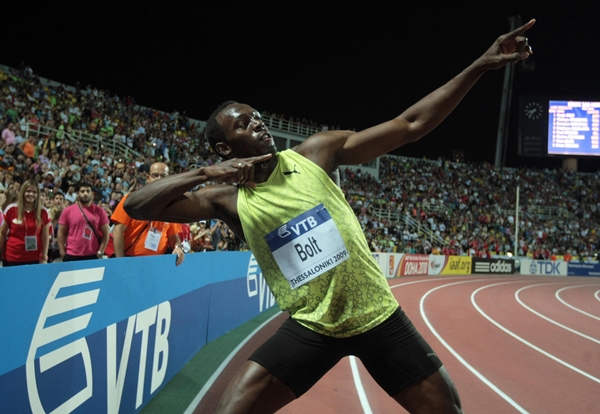 จารึกประวัติศาสตร์!! ยูเซน โบลต์ คว้าเหรียญทอง วิ่ง 100 เมตรชายโอลิมปิก
