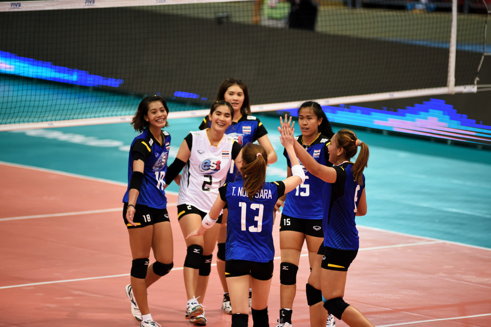 อันดับไม่เปลี่ยน !! เอฟไอวีบี จัดอันดับคะแนน นักตบสาวไทย อยู่ที่ 14 ของโลก