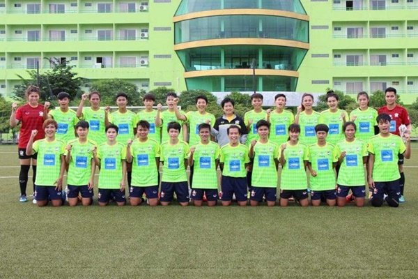 ดาวดังมาพร้อม!! สมาคมฟุตบอล ประกาศรายชื่อ นักเตะหญิง ทีมชาติไทย ชุดบุกอุ่นหมวยเล็ก