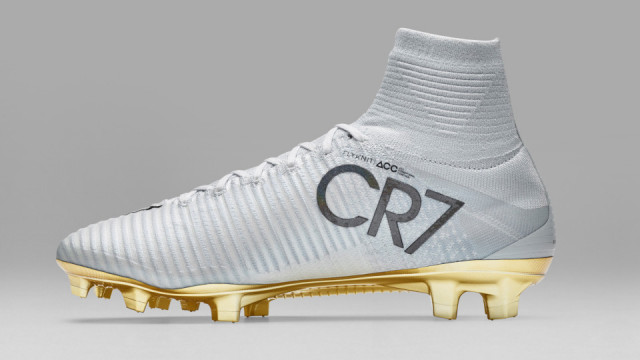nike football boots grey