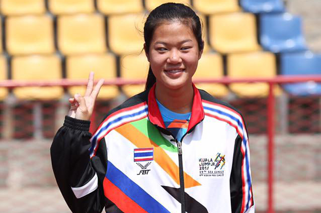ตัวแทนชาติไทย! "น้องโบว์" เกวลิน วรรณฤมล ผู้ถือธงชาติ นำทัพนักกีฬาลุย อาเซียนพาราเกมส์