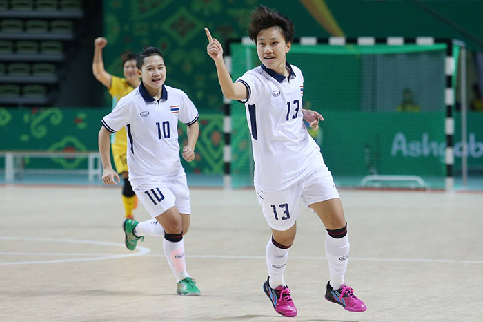 ฟุตซอลหญิงไทยอัดจีน 4-1 ลิ่วชิงชนะเลิศ เอเชียน อินดอร์ มาเชียล อาร์ต เกมส์