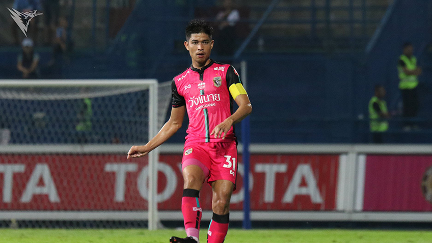 BREAKING : บุรีรัมย์ ไม่รอช้าดึง อนุวัติ น้อยชื่นพันธ์ อดีตกลางทีมชาติไทย เติมแดนกลาง