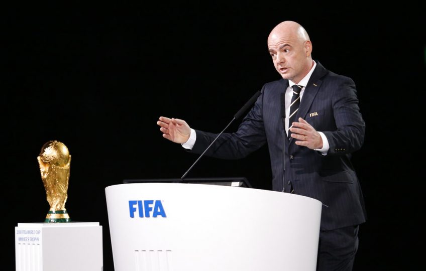 OFFICIAL : ฟีฟ่า ประกาศเลือก 3 ชาติ เป็นเจ้าภาพร่วมฟุตบอลโลก 2026