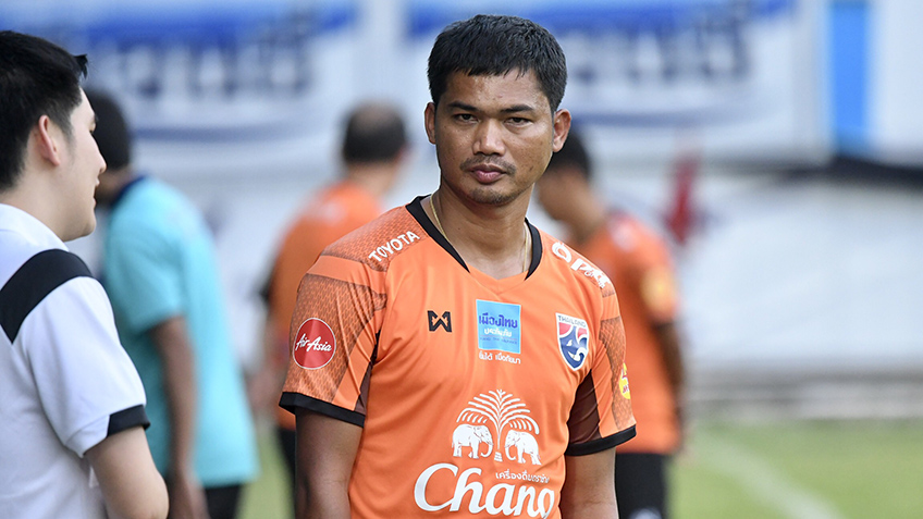 “โค้ชหระ” ขอแก้ไขจุดบอด “ช้างศึกU19” ก่อนลุยศึกชิงแชมป์อาเซียน “โค้ชหระ” ขอแก้ไขจุดบอด “ช้างศึกU19” ก่อนลุยศึกชิงแชมป์อาเซียน