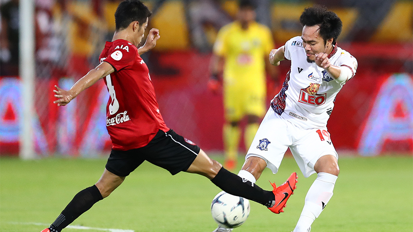 โค้ชเบ๊ยังอยู่! เทพมุ้ย ควง เฮแบร์ตี้ ซัดเซฟเก้าอี้ กิเลนอัด เชียงใหม่ 2-0 คว้าชัยนัดแรกไทยลีก 2019