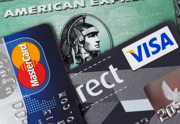 รูดบัตรเครดิต ต่างประเทศ ใช้ธนาคารไหน คิดเรทเท่าไหร่ มาดูกัน
