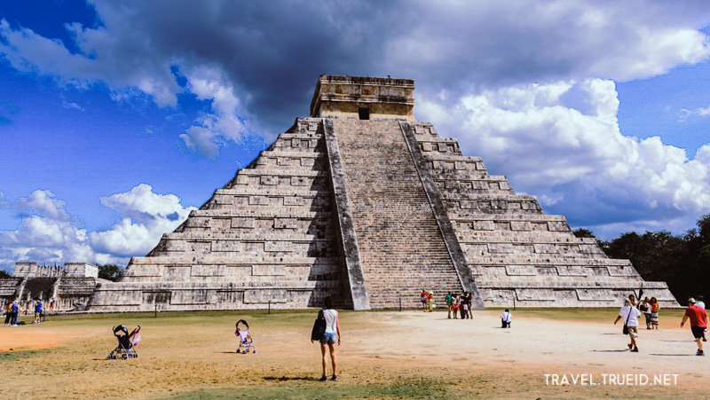 43 Chichen Itza