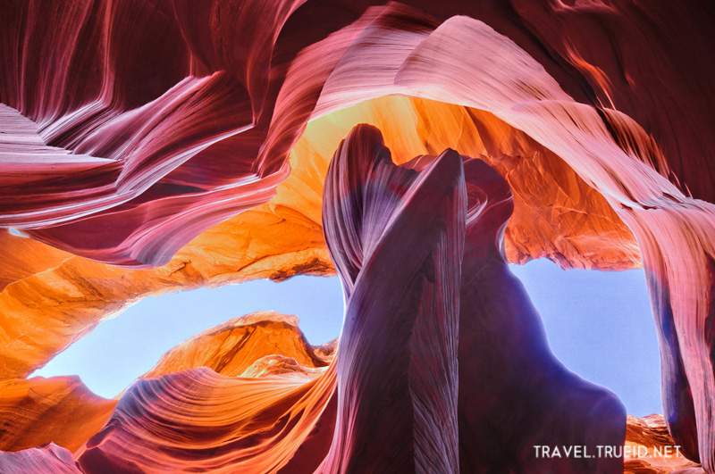 48 Antelope Canyon