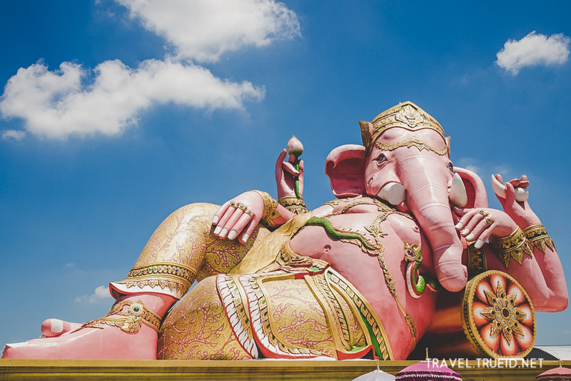 Ganesh statue