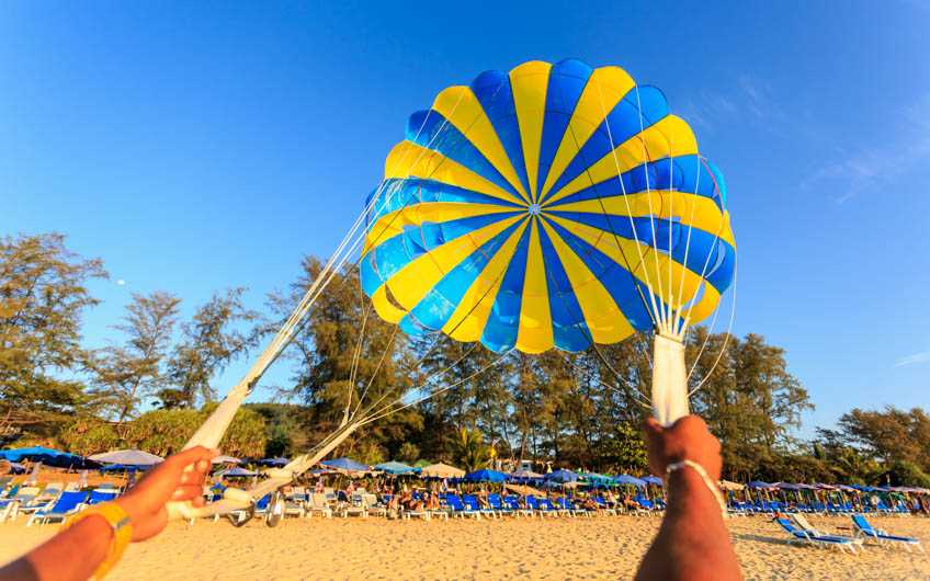  Karon beach