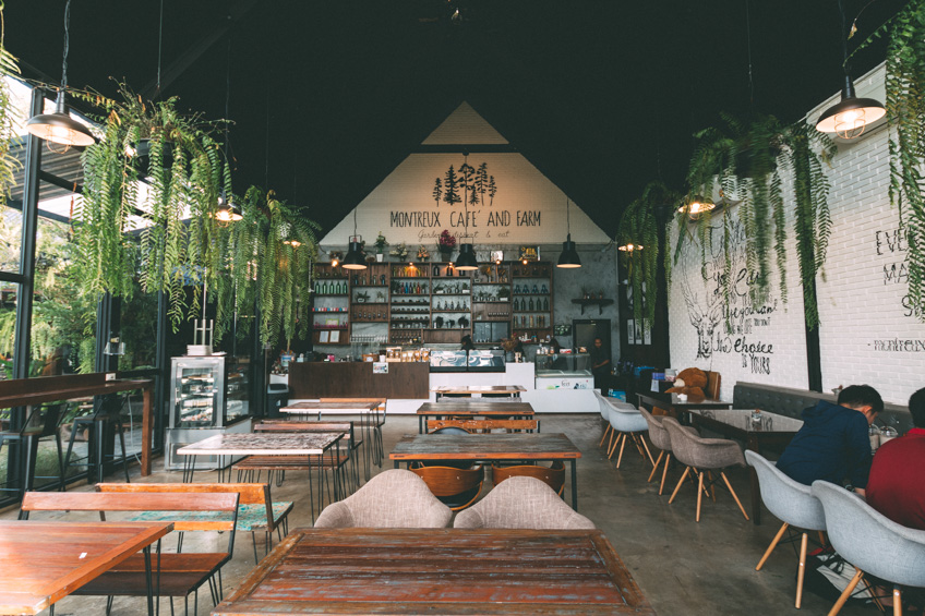 ที่เที่ยวนครนายก Montreux Cafe and Farm