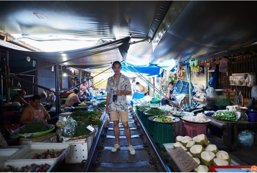 สถานีรถไฟแม่กลอง เที่ยวใกล้กรุงเทพ