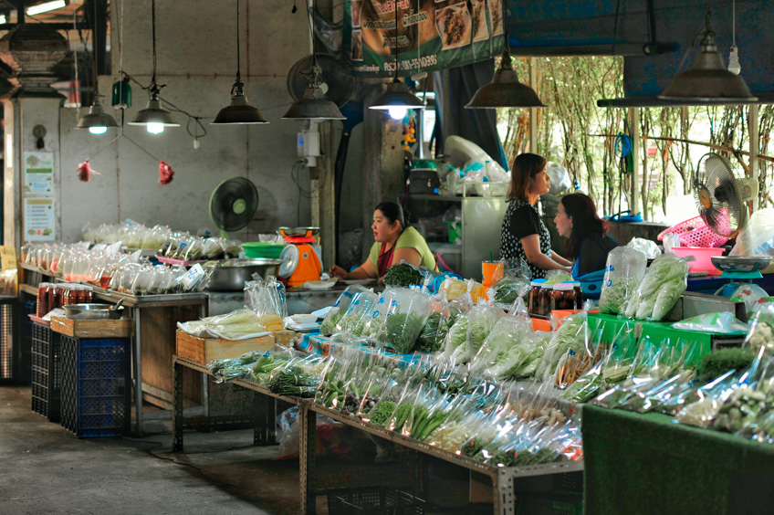 ตลาดน้ำนครปฐม ตลาดน้ำวัดกลางคูเวียง