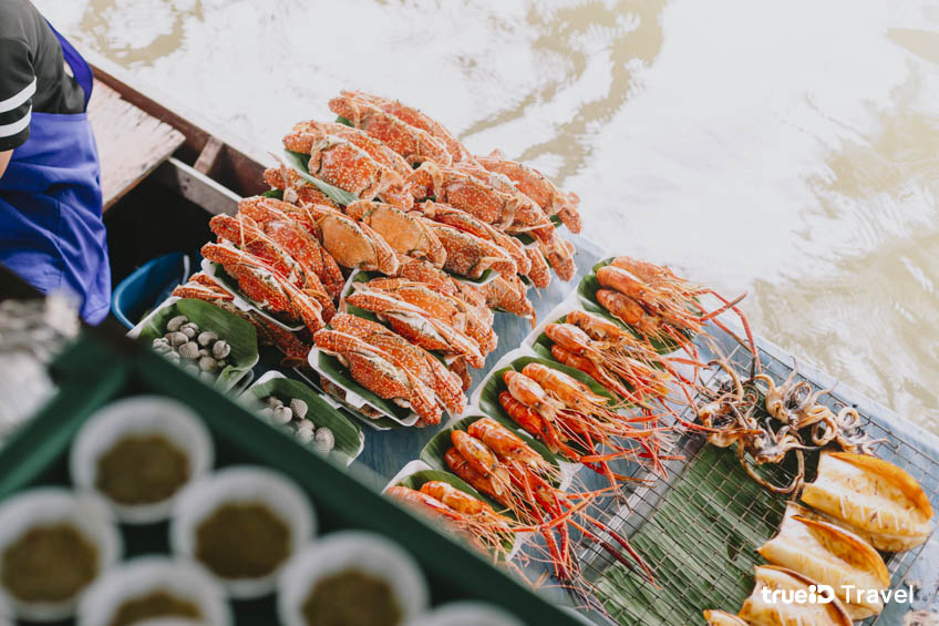 ตลาดน้ำ ในกรุงเทพ ที่เที่ยวปีใหม่