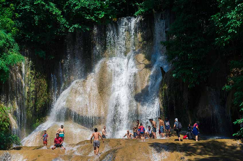 น้ำตกไทรโยคน้อย ที่เที่ยวกาญจนบุรี