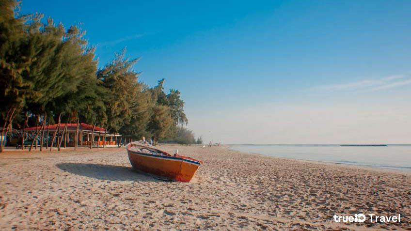 หาดเจ้าสำราญ ที่เที่ยวเพชรบุรี ทะเลตะวันตก