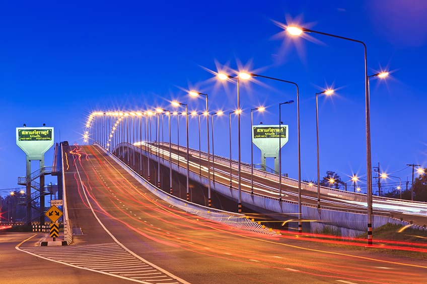 สะพานศรีสุราษฎร์ จุดเช็คอิน สุราษฎร์ธานี กลางเมือง ที่สูงสุดในภาคใต้