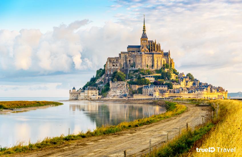 เที่ยว ฝรั่งเศส มหาวิหารมงแซ็งมีแชล Mont Saint Michel วิหารกลางน้ำ มรดกเลอค่าของโลก