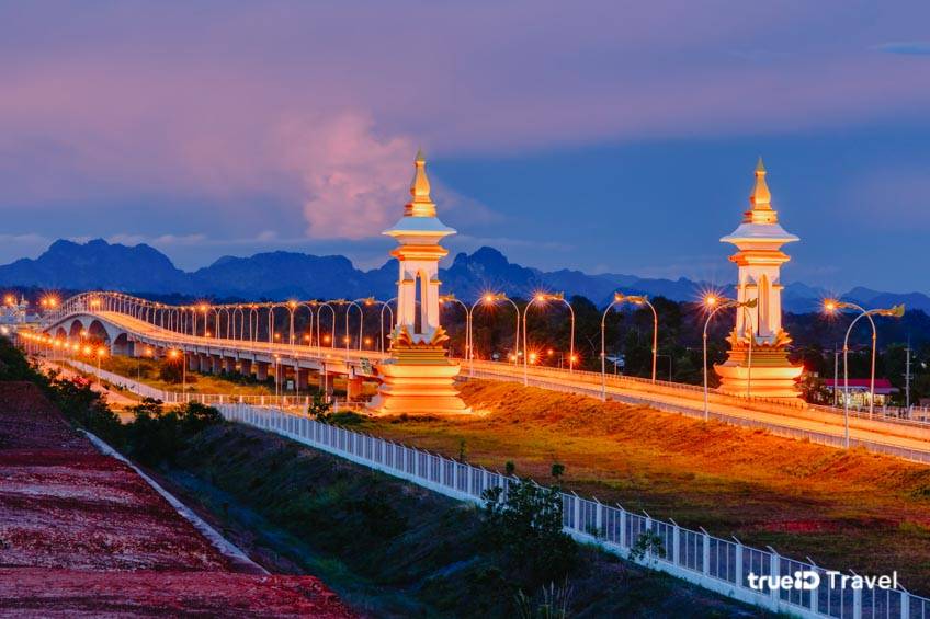 สะพานมิตรภาพไทย-ลาว 3 ที่เที่ยวนครพนม