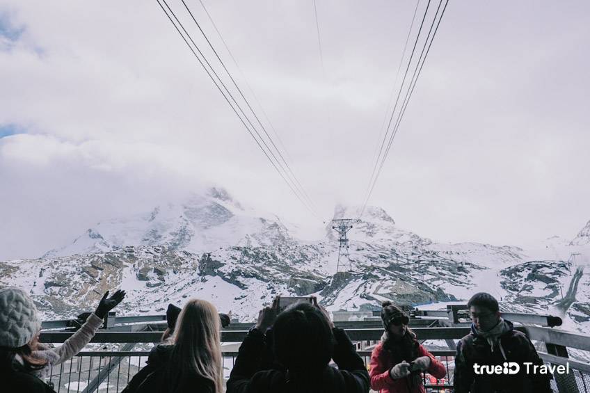 Matterhorn ภูเขาที่เป็นที่รู้จักมากที่สุดของสวิตเซอร์แลนด์