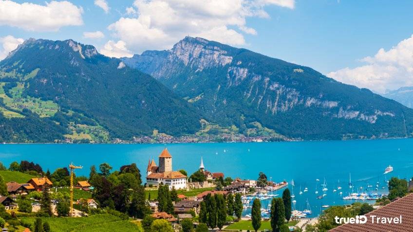 มองเทรอ Montreux ที่เที่ยวสวิตเซอร์แลนด์