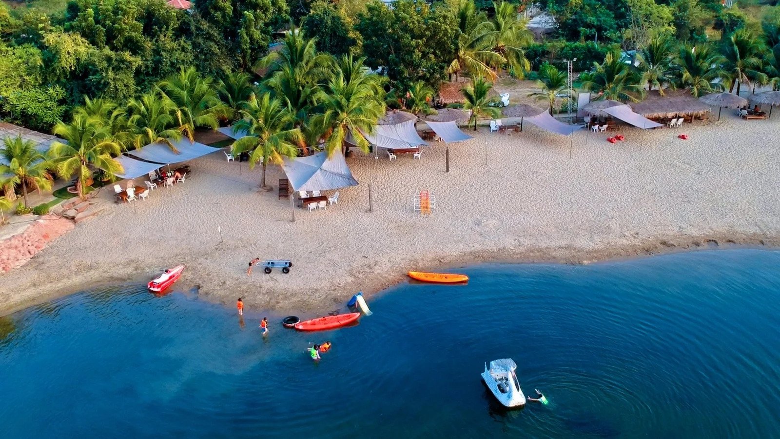 Tanita Tara Beach