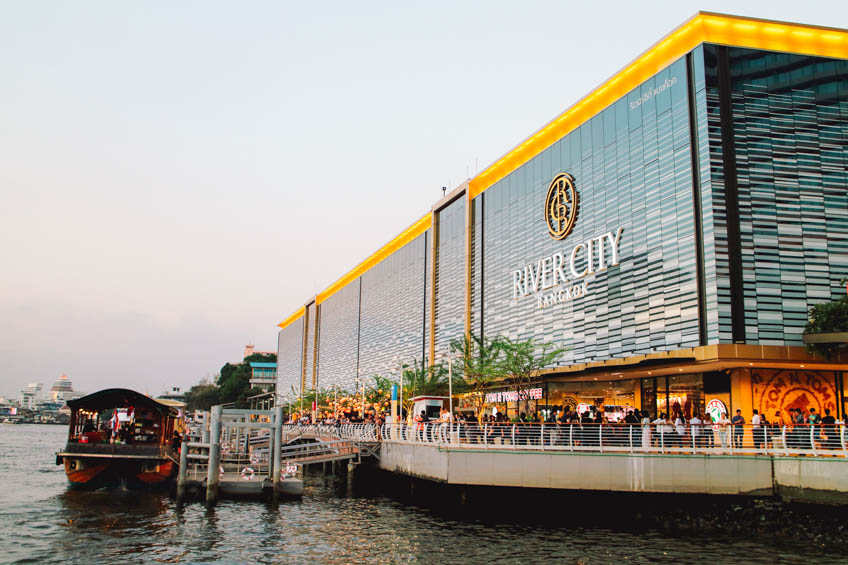 เคาท์ดาวน์ 2025 จุดดูพลุกรุงเทพ ปีใหม่ 2568