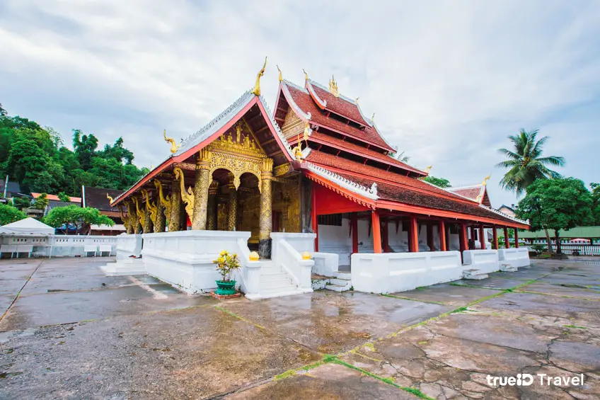 ที่เที่ยวหลวงพระบาง วัดใหม่สุวรรณภูมาราม ลาว