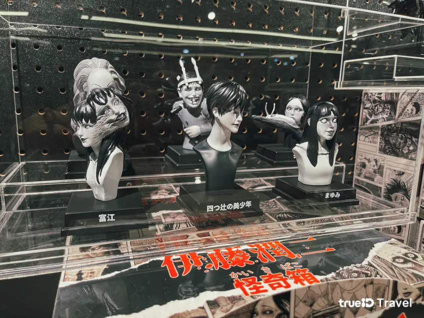 Merchandise ในนิทรรศการคลังสยอง จุนจิ อิโต้ ในกรุงเทพฯ Junji Ito Horror House 2023