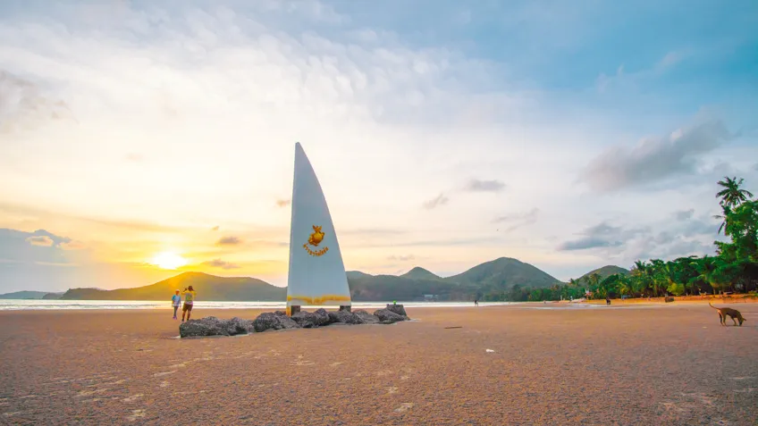 หาดเตยงาม ที่เที่ยวสัตหีบ ชลบุรี