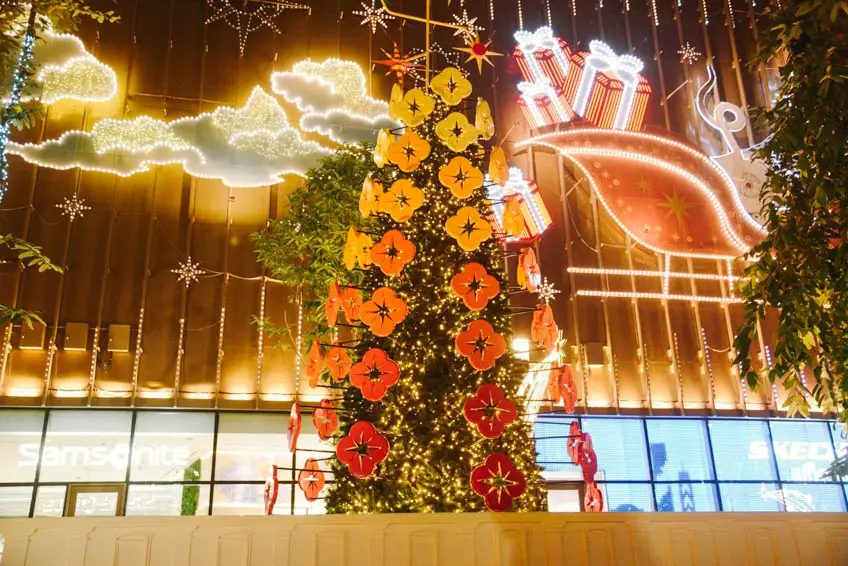 จุดถ่ายรูปสวยๆ คริสต์มาส 2024 วัน แบงค็อก 