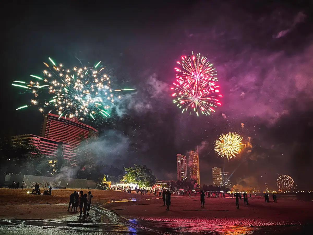 พลุปีใหม่ พัทยา พัทยา เคาท์ดาวน์ 2026 ที่เคาท์ดาวน์