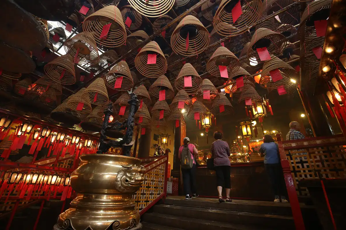 วัดหมั่น-โหมว เซิงหว่าน (Man Mo Temple, Sheung Wan)