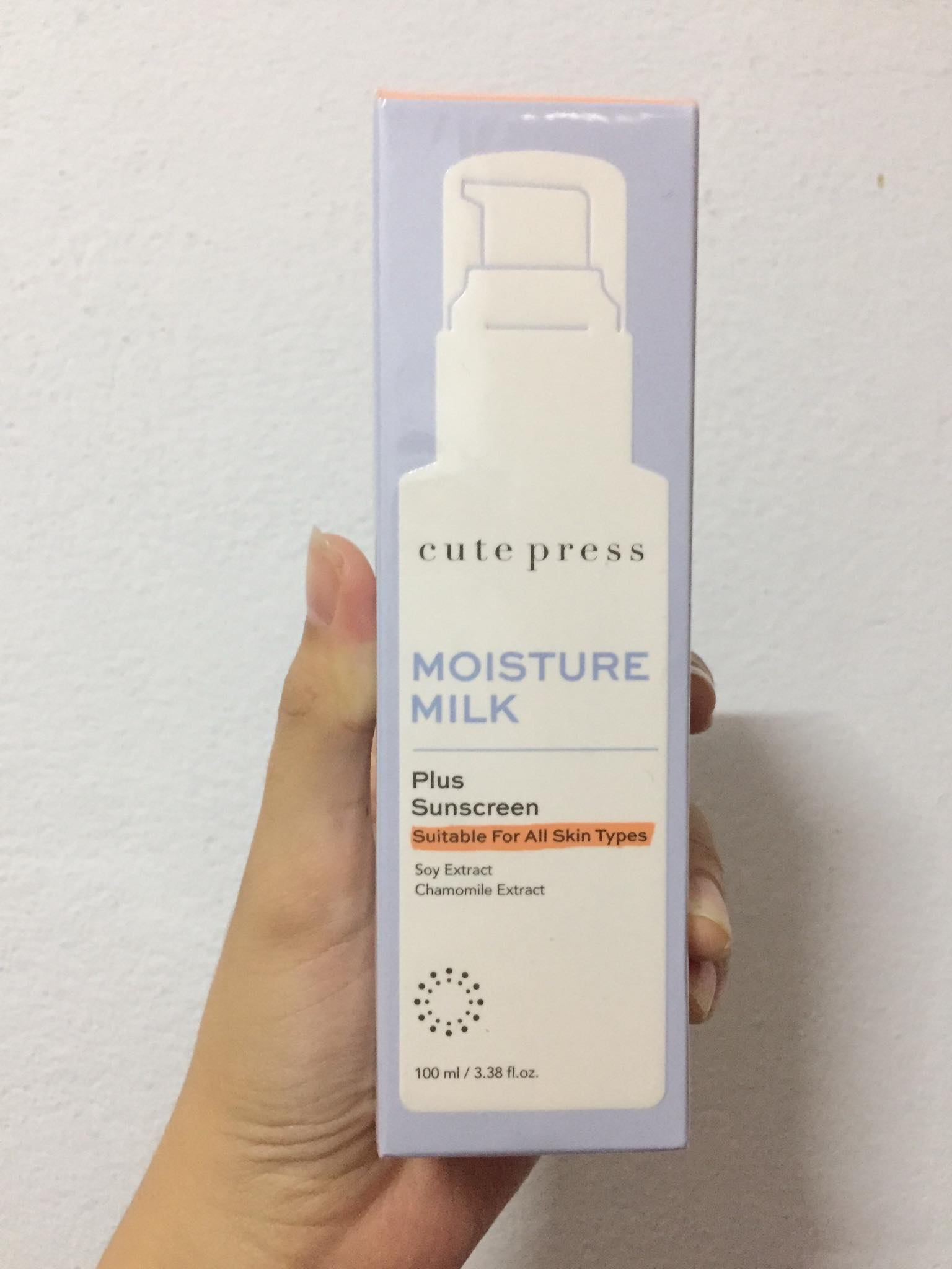 cute press moisture milk plus sunscreen