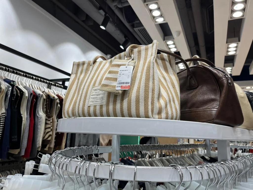 รีวิว Maple ร้านเสื้อผ้าน่าซื้อที่ฮ่องกง 