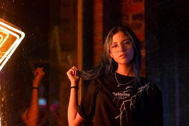 การไม่ผูกพันเพิ่ม ไม่ได้แปลว่าใจเราเย็นชา