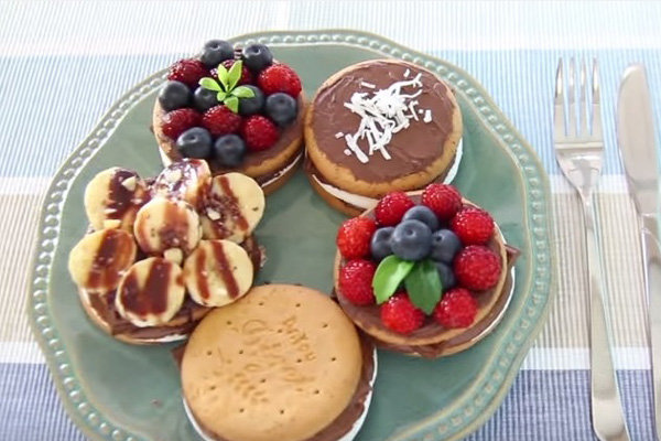 สูตรคุ้กกี้สมอร์ s'mores สุดน่าทาน ทำง่าย อร่อยกรอบนุ่ม! (มีคลิป)