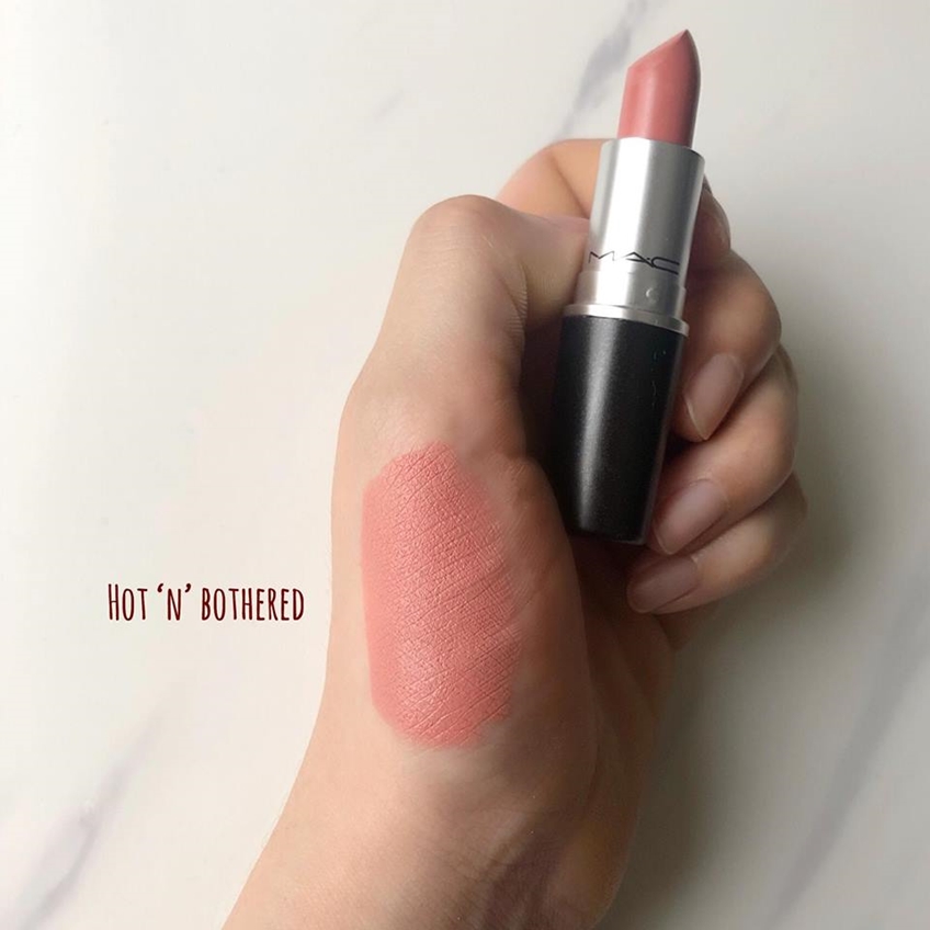 mac hot and bothered lipstick