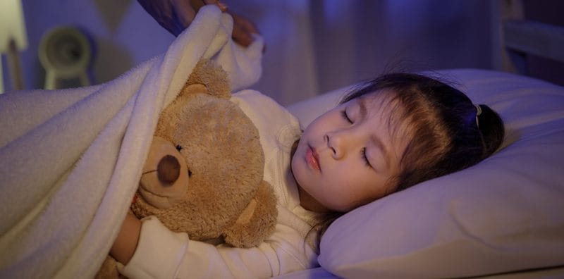 ความสำคัญในการนอนของเด็ก ประโยชน์ และเทคนิคดูแลลูกเพื่อป้องกันอันตราย